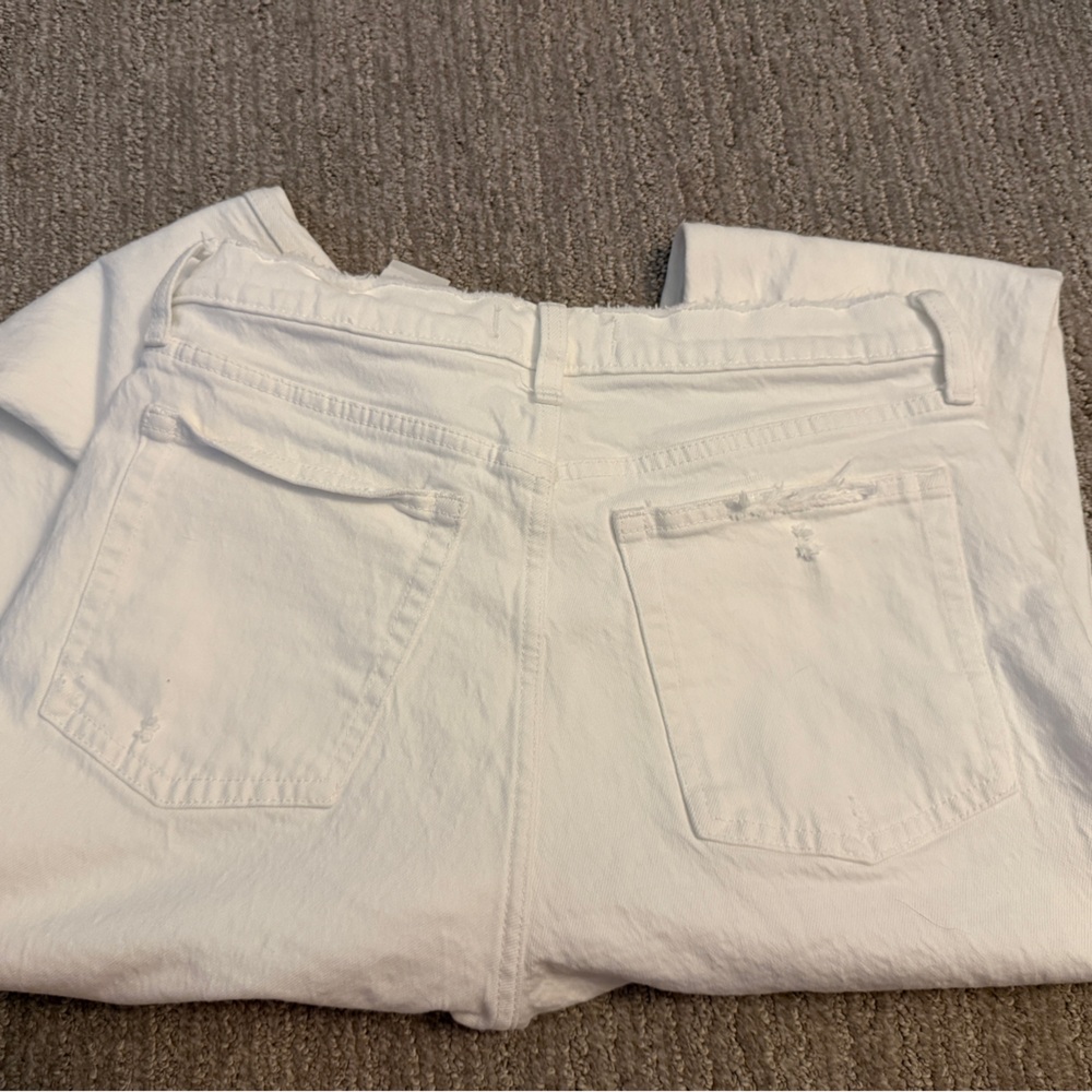 Abercrombie & Fitch White High Rise Jeans **see photo